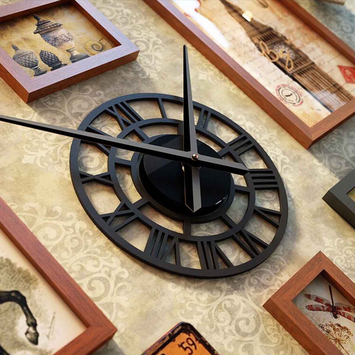 10 Piece Retro Wall decor with Clock